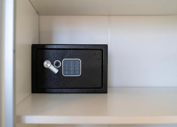 דירה First Choice *